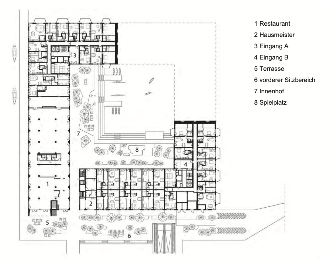 Grundriss eines Gebäudekomplexes mit Innenhof und beschrifteten Bereichen